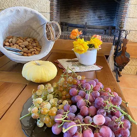 Valdelajara A 20 Minutos De Puy Du Fou בית נופש *